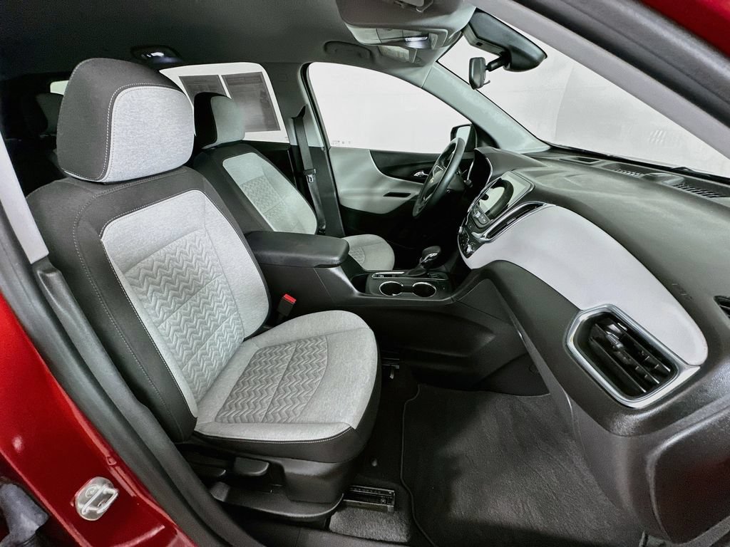 2024 Chevrolet Equinox LT - Photo 36