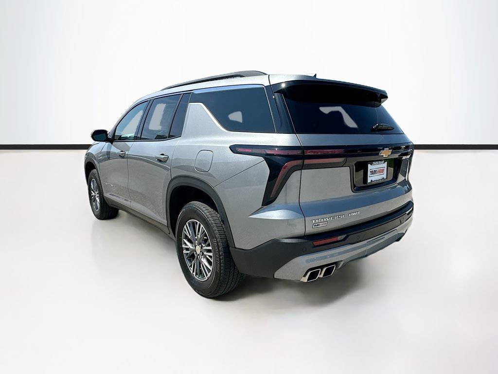 2025 Chevrolet Traverse LT - Photo 7