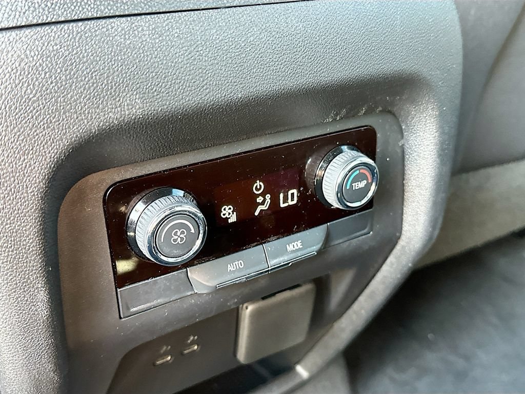2026 Chevrolet Traverse LT - Photo 33