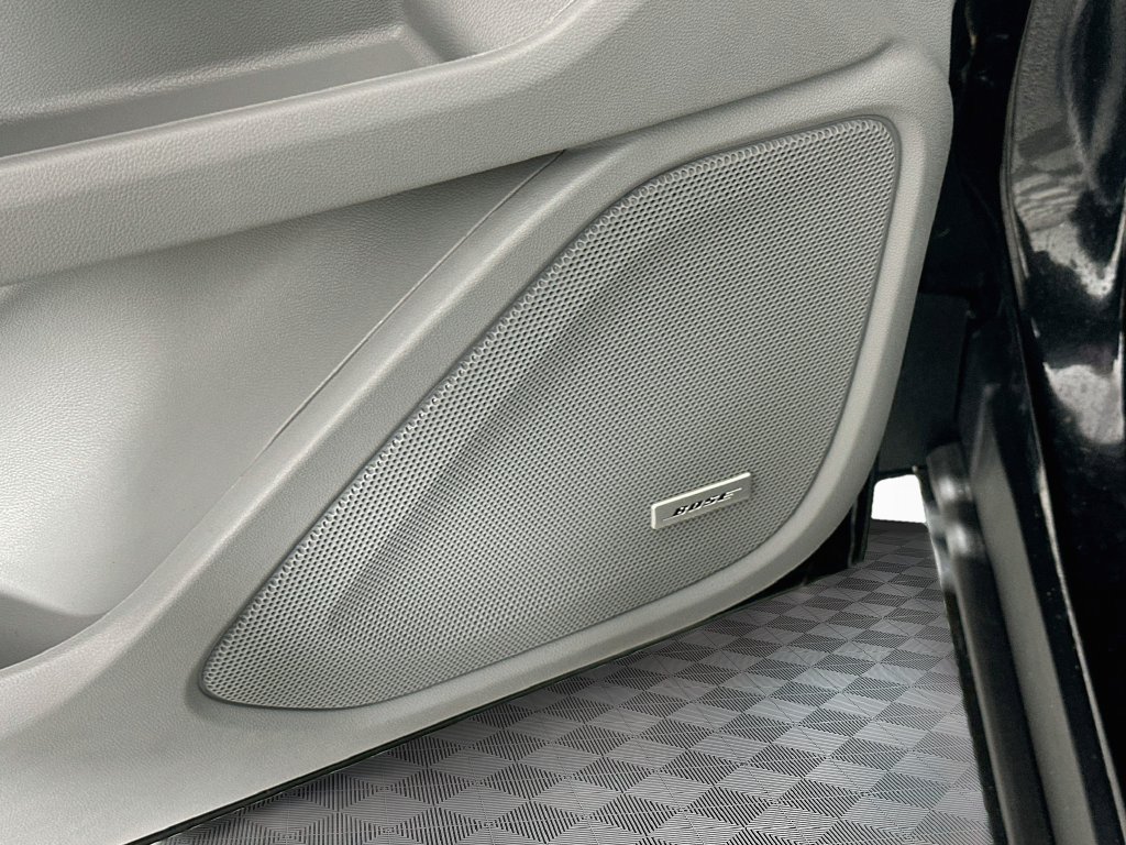 2024 GMC Terrain SLT - Photo 27
