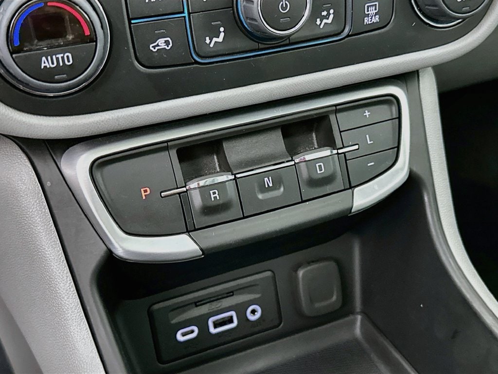 2024 GMC Terrain SLT - Photo 24