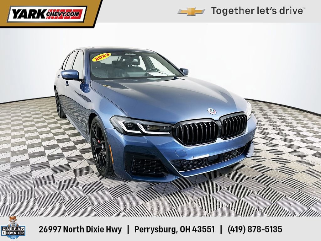 2023 BMW 5 Series M550i