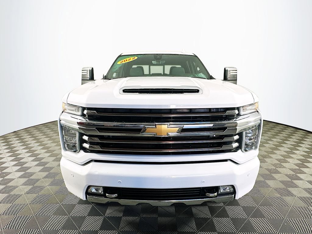 2022 Chevrolet Silverado 2500HD High Country photo 3