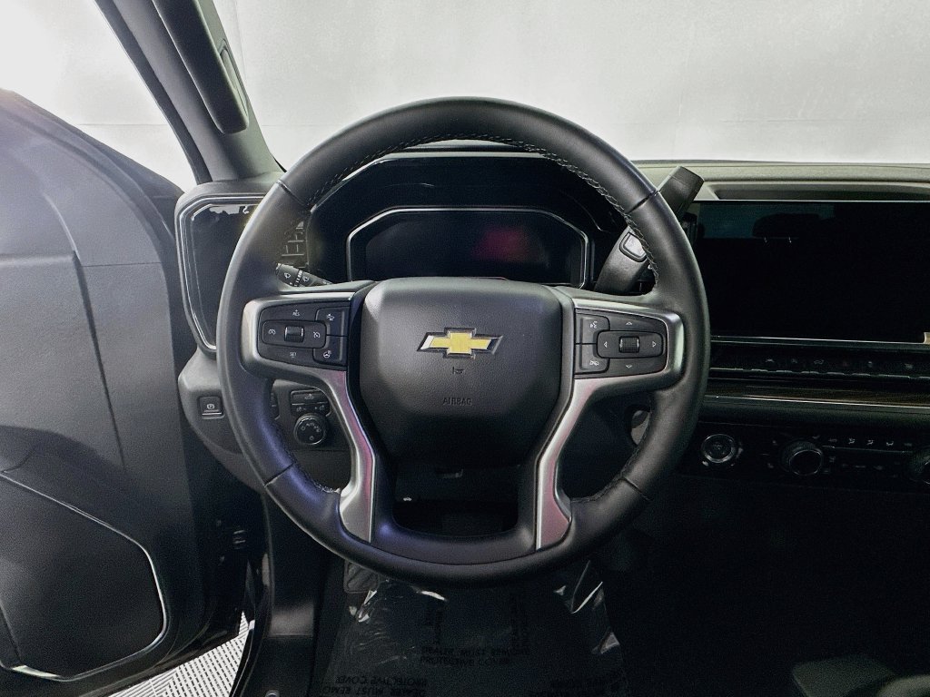 2024 Chevrolet Silverado 1500 LT - Photo 16