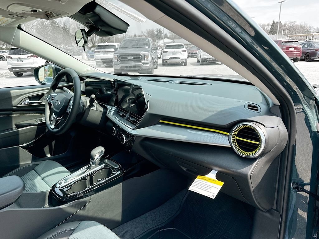 2026 Chevrolet Trax LT - Photo 34