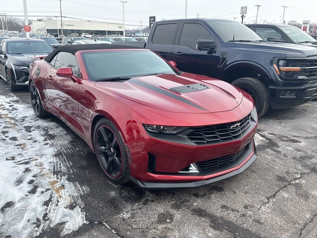 2023 Chevrolet Camaro LT1's photo