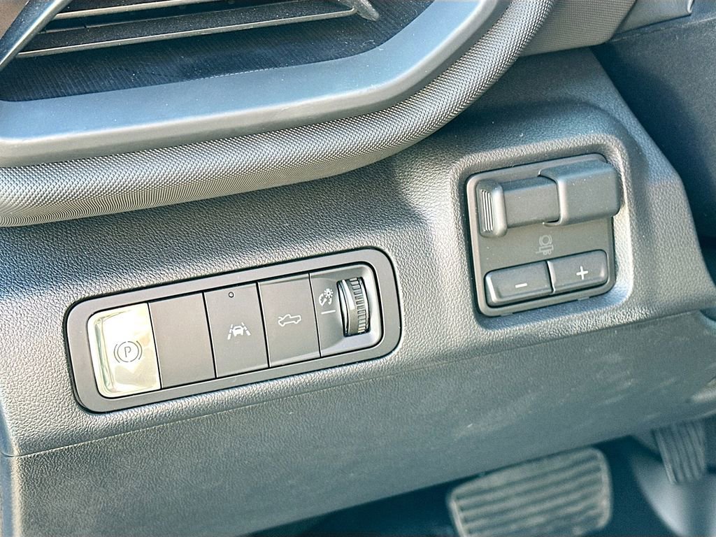 2026 Chevrolet Silverado EV LT - Photo 14