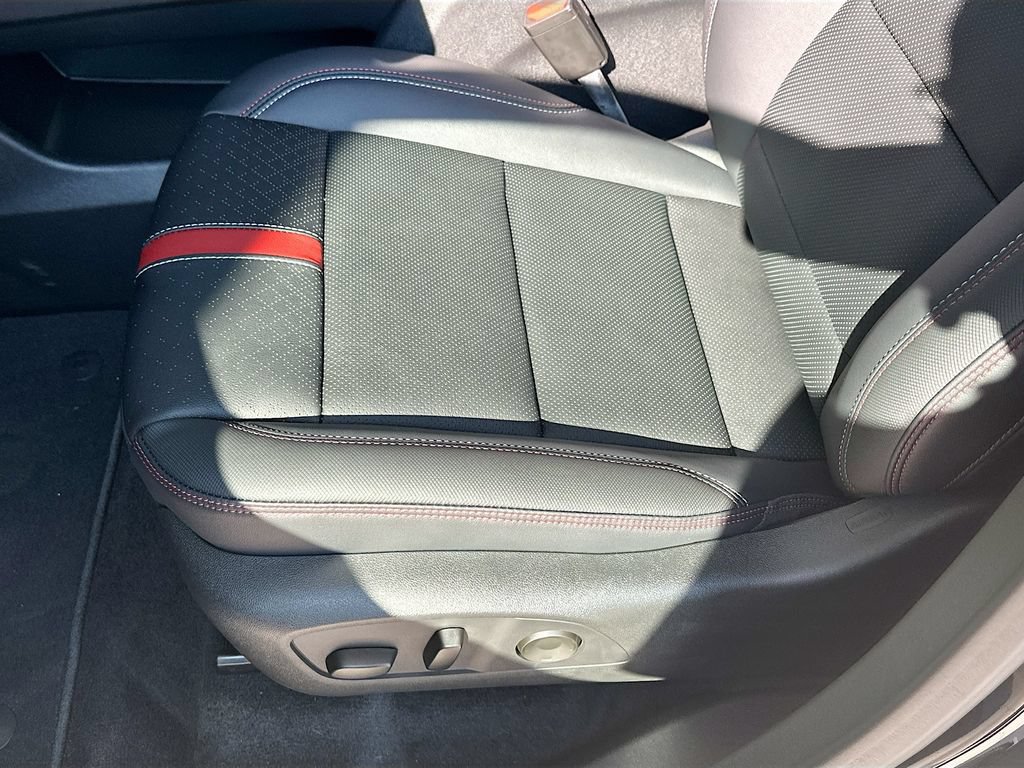 2026 Chevrolet Traverse RS - Photo 23