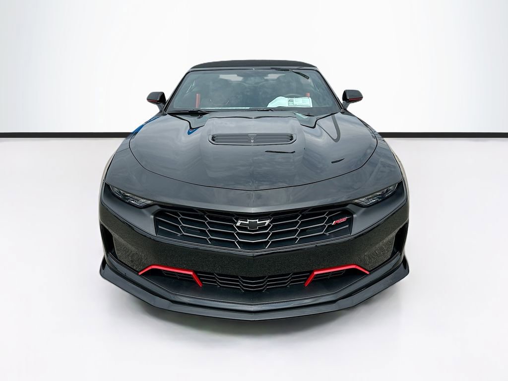 2024 Chevrolet Camaro LT1 photo 2