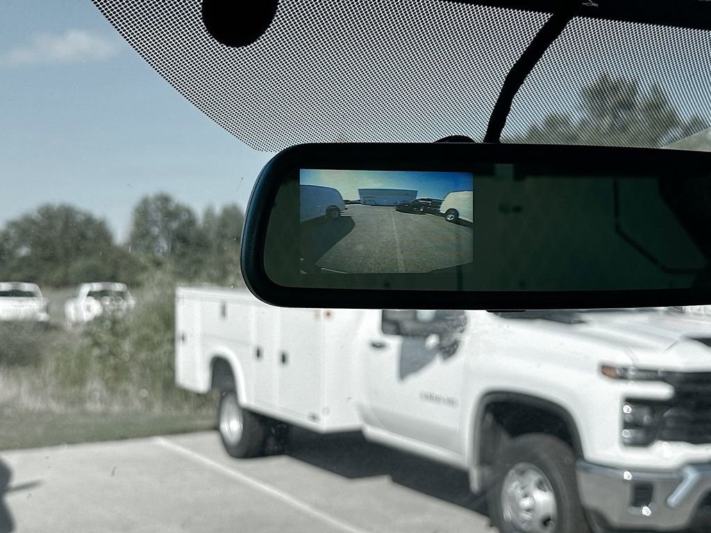 2025 Chevrolet Express Cargo Work Van - Photo 17
