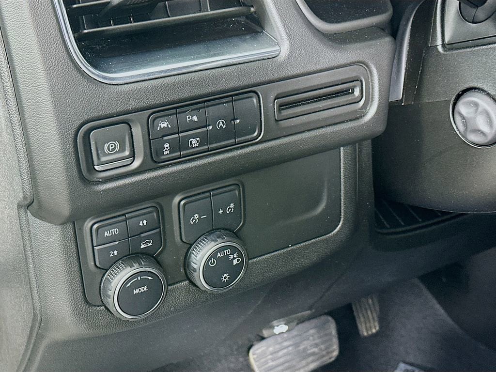 2024 Chevrolet Tahoe RST - Photo 16