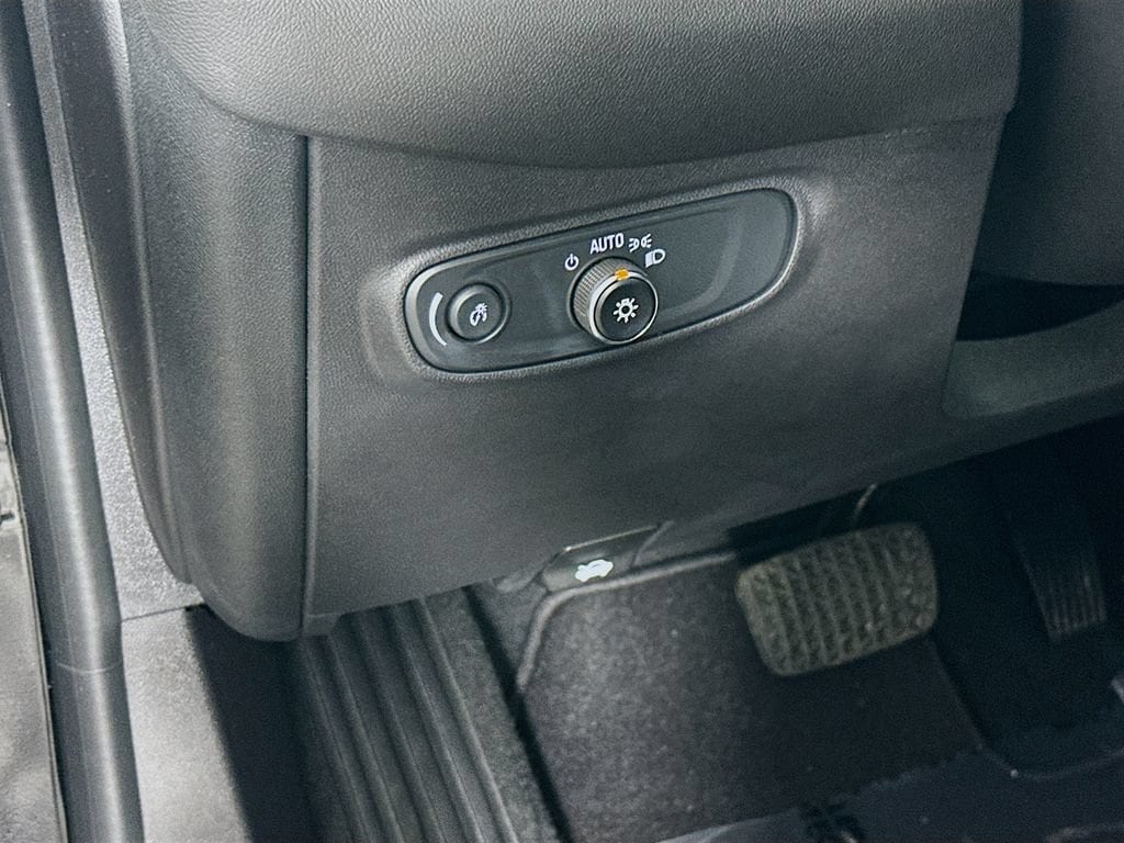 2024 Chevrolet Equinox LT - Photo 15