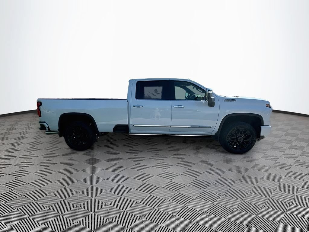 2026 Chevrolet Silverado 2500 HD High Country - Photo 10