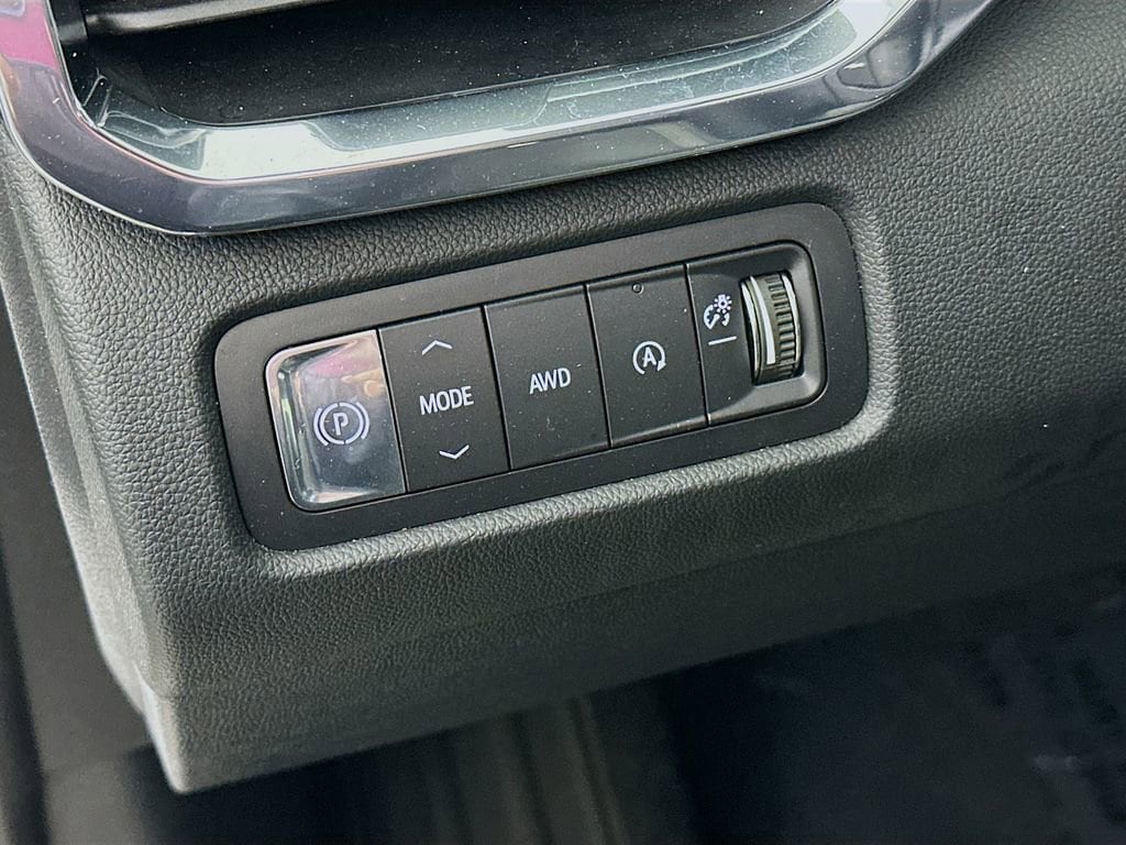 2025 GMC Acadia Elevation - Photo 15