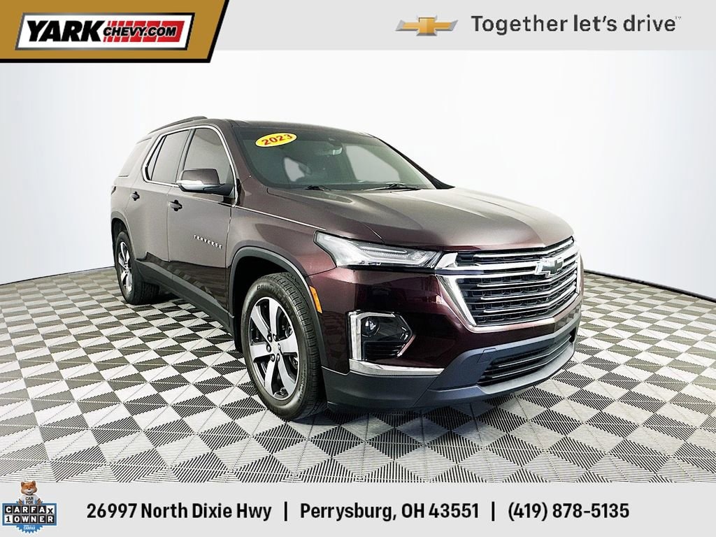 Used 2023 Chevrolet Traverse LT Leather SUV