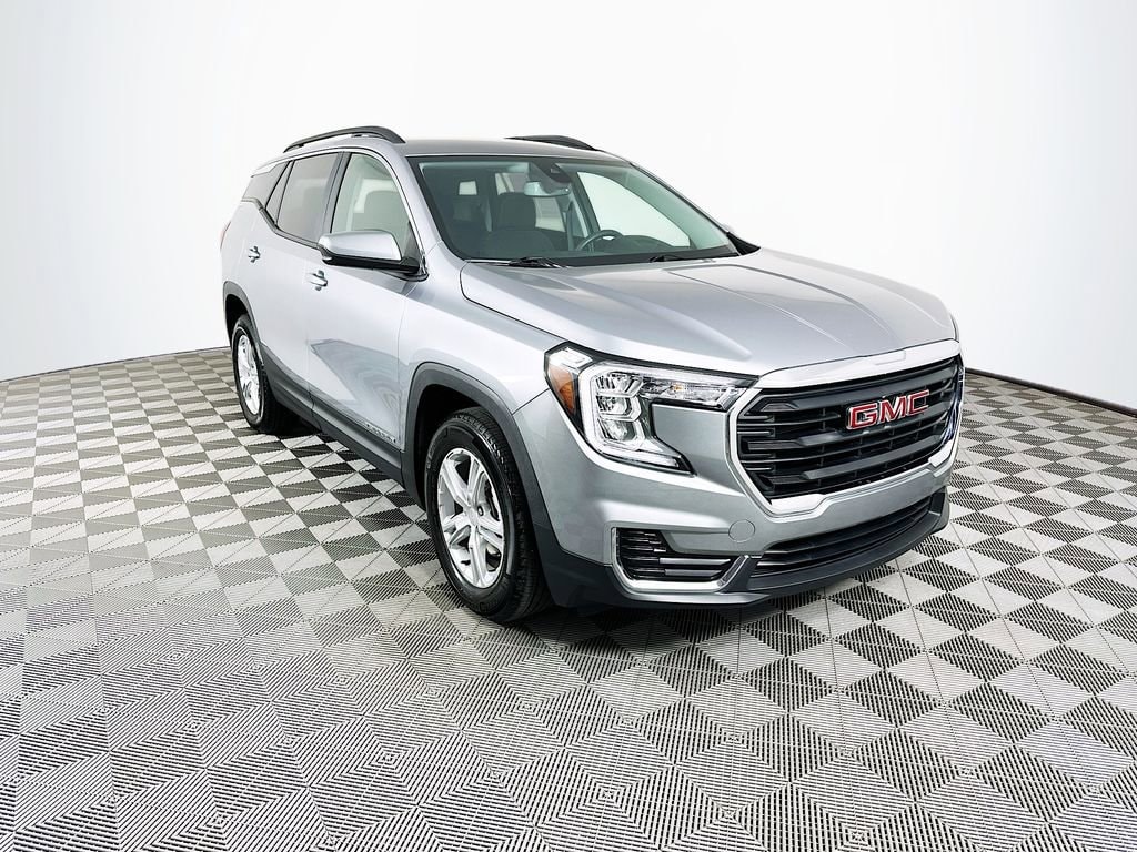 Used 2024 GMC Terrain SLE SUV