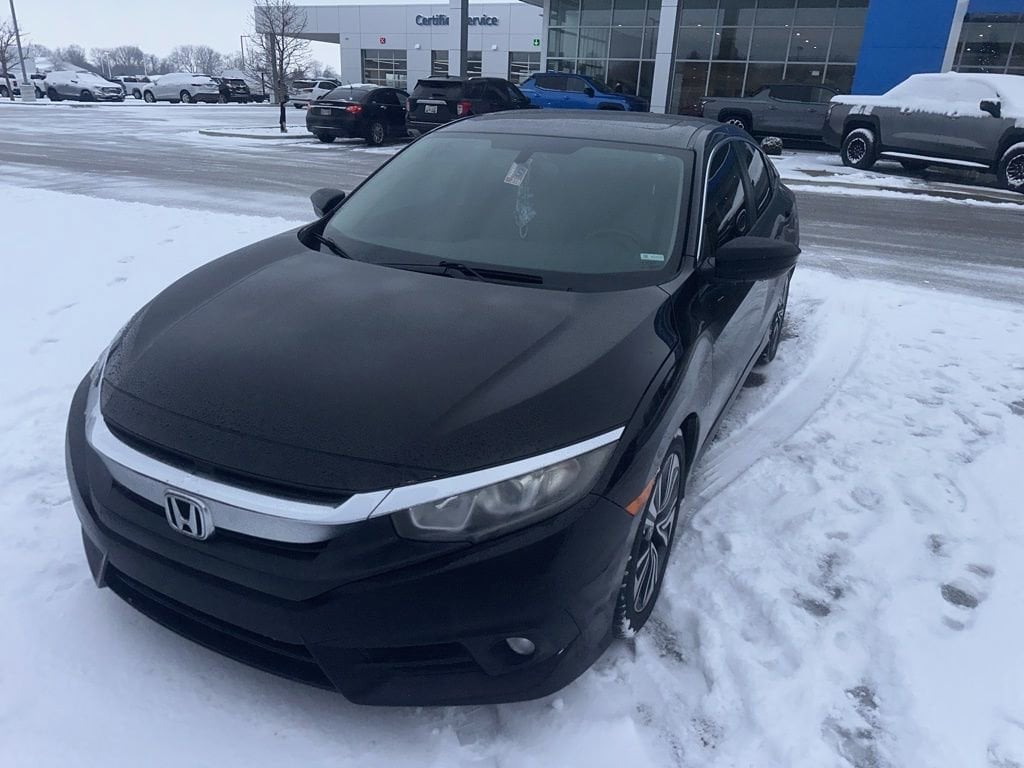 2017 Honda Civic EX-L's photo