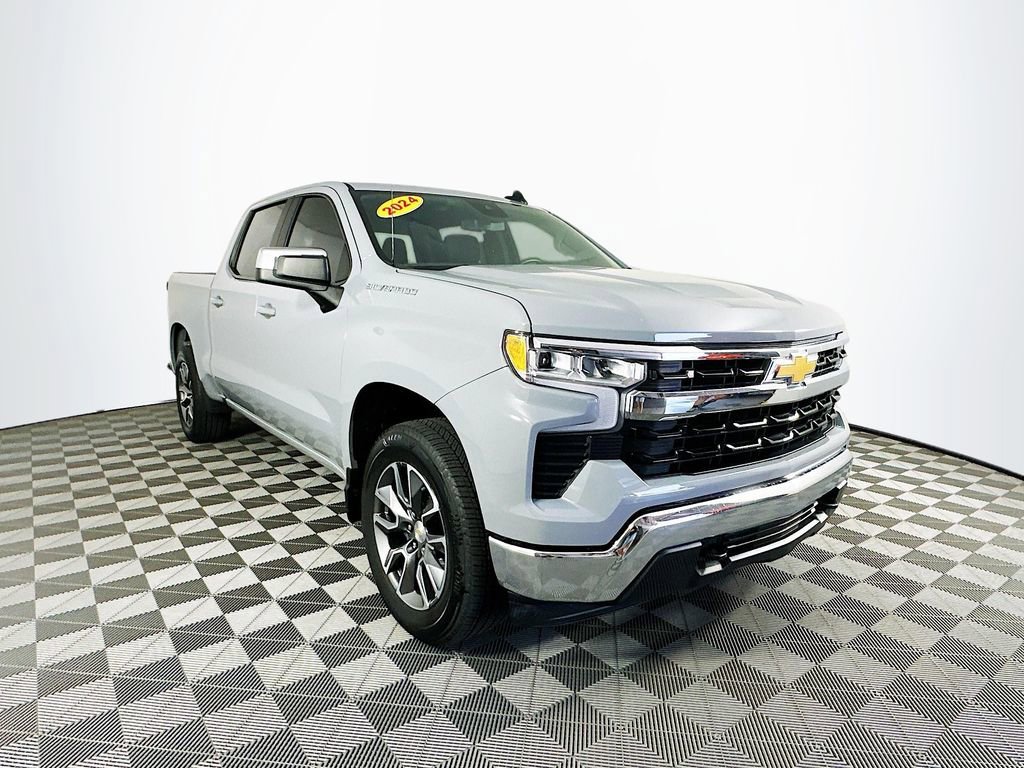 2024 Chevrolet Silverado 1500 LT photo 2