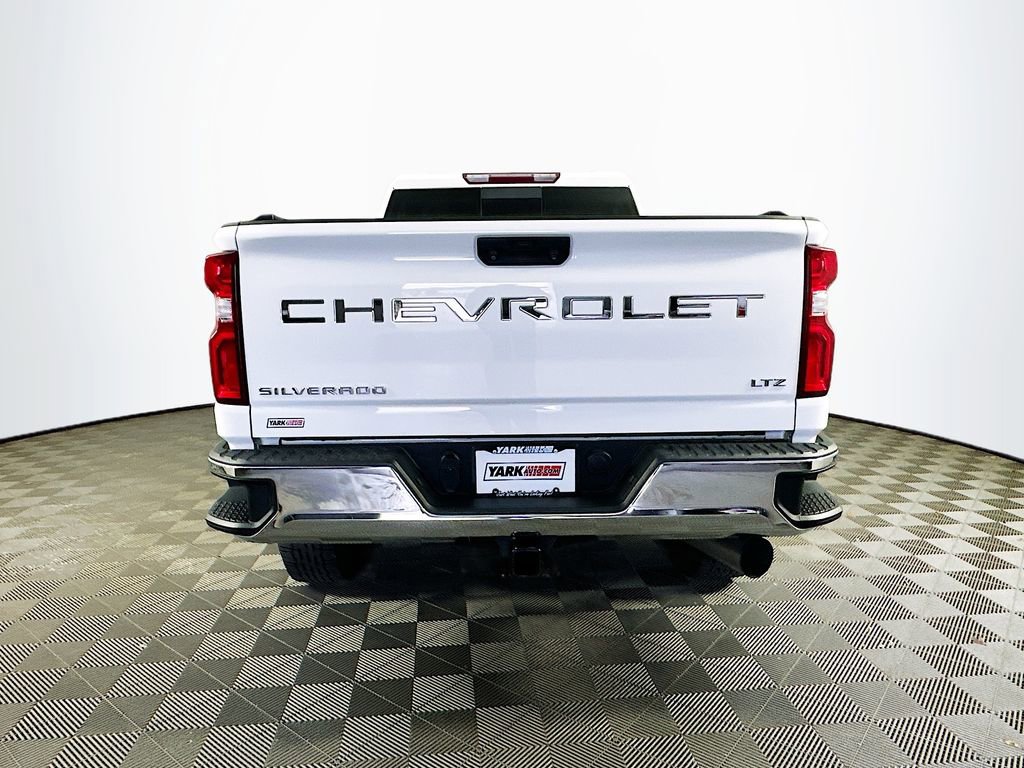 2021 Chevrolet Silverado 2500HD LTZ - Photo 10