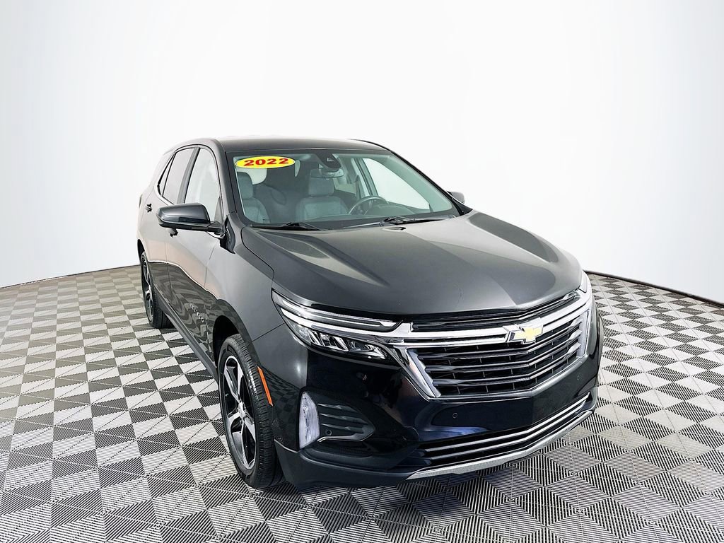 2022 Chevrolet Equinox LT photo 2