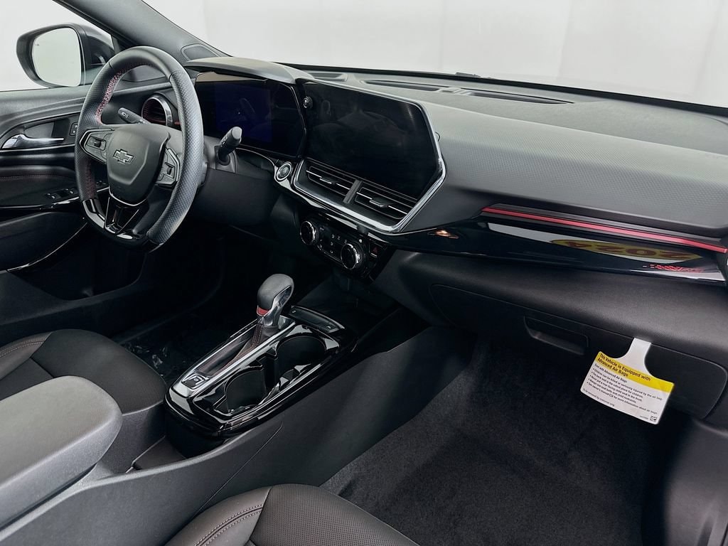2024 Chevrolet Trax RS - Photo 37