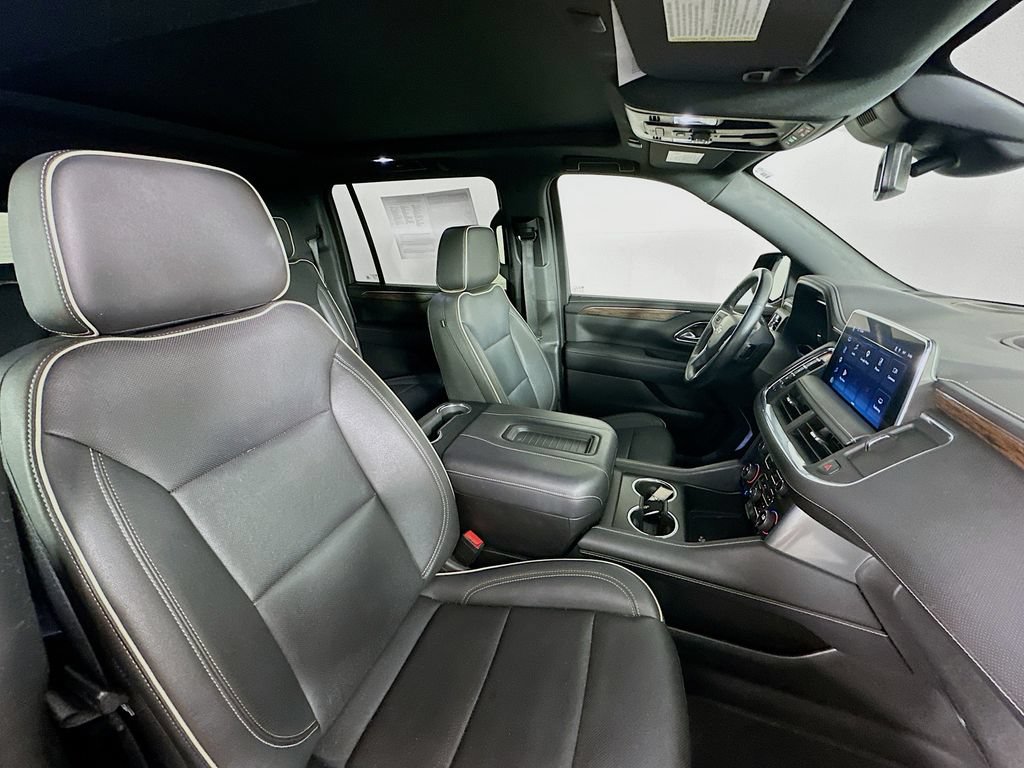 2023 Chevrolet Suburban Premier - Photo 38
