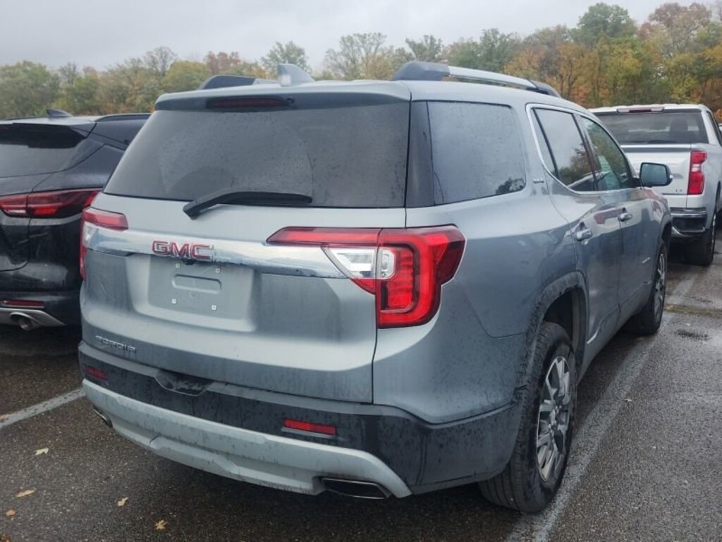 Used 2023 GMC Acadia SLE SUV