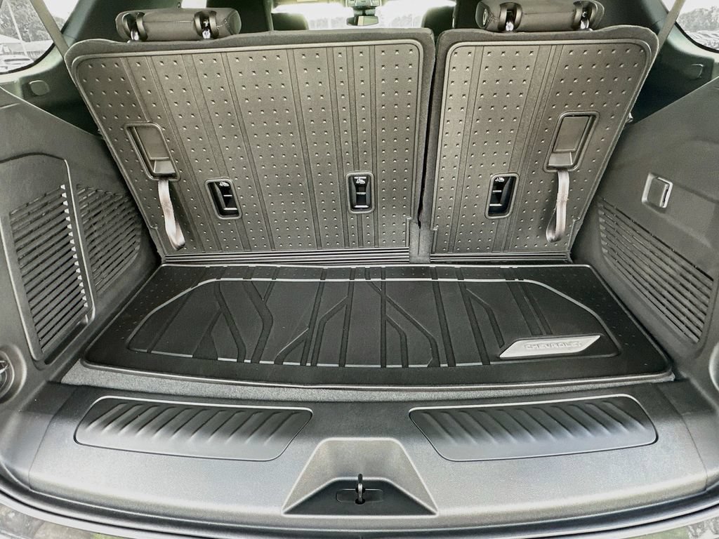 2026 Chevrolet Tahoe LS - Photo 32