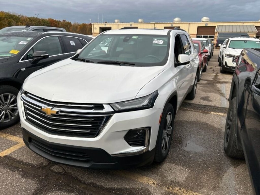 Used 2023 Chevrolet Traverse LT Leather SUV