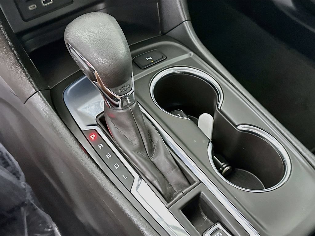 2024 Chevrolet Equinox LT - Photo 23