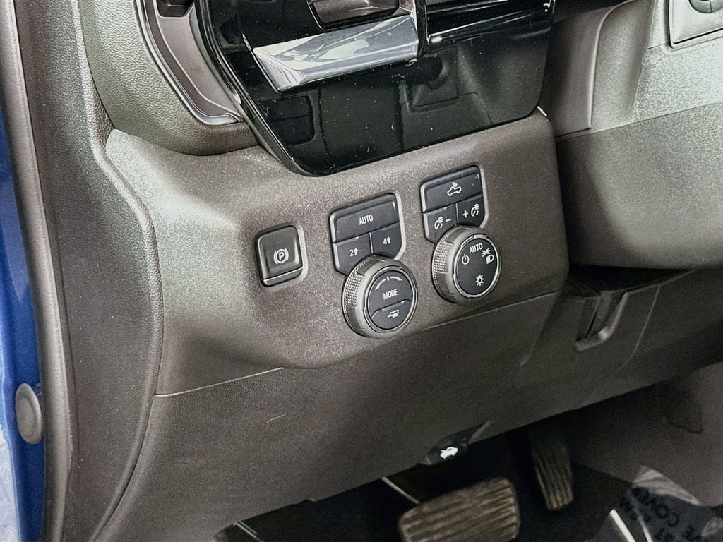 2024 Chevrolet Silverado 1500 LT - Photo 15