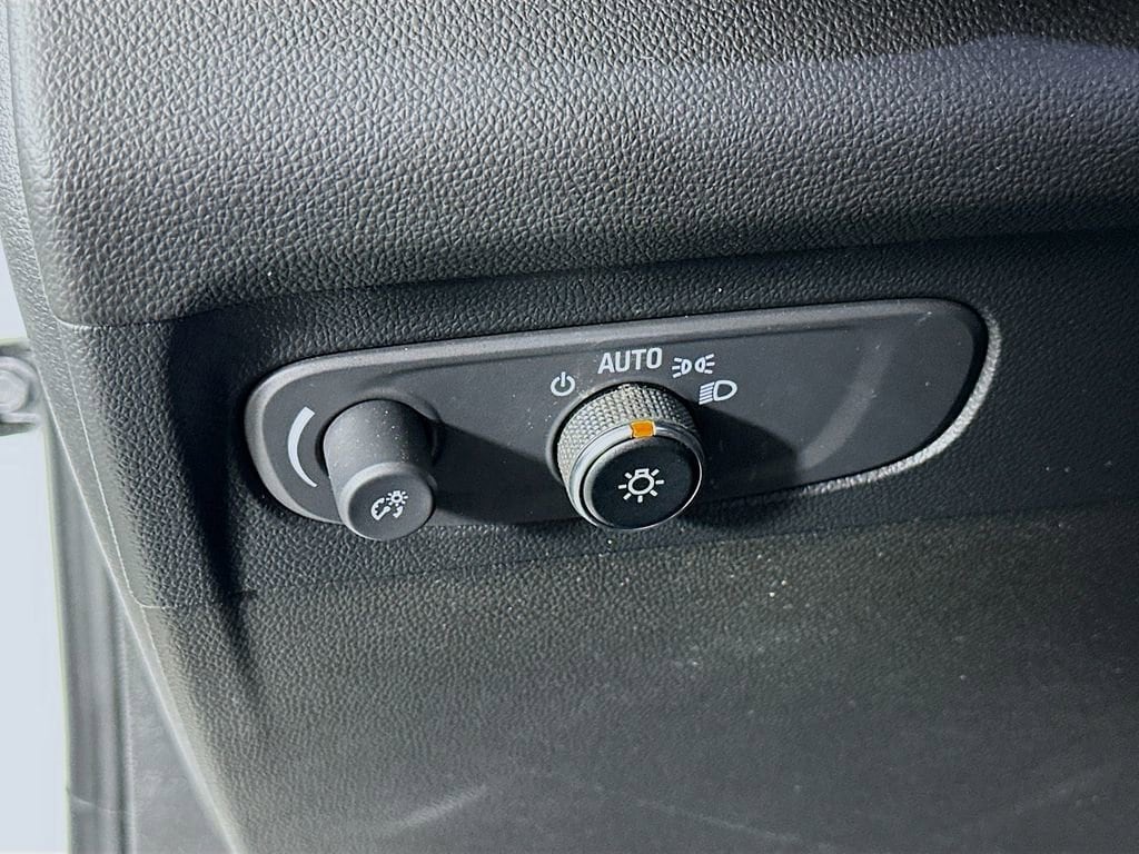 2023 Buick Envision Preferred - Photo 15