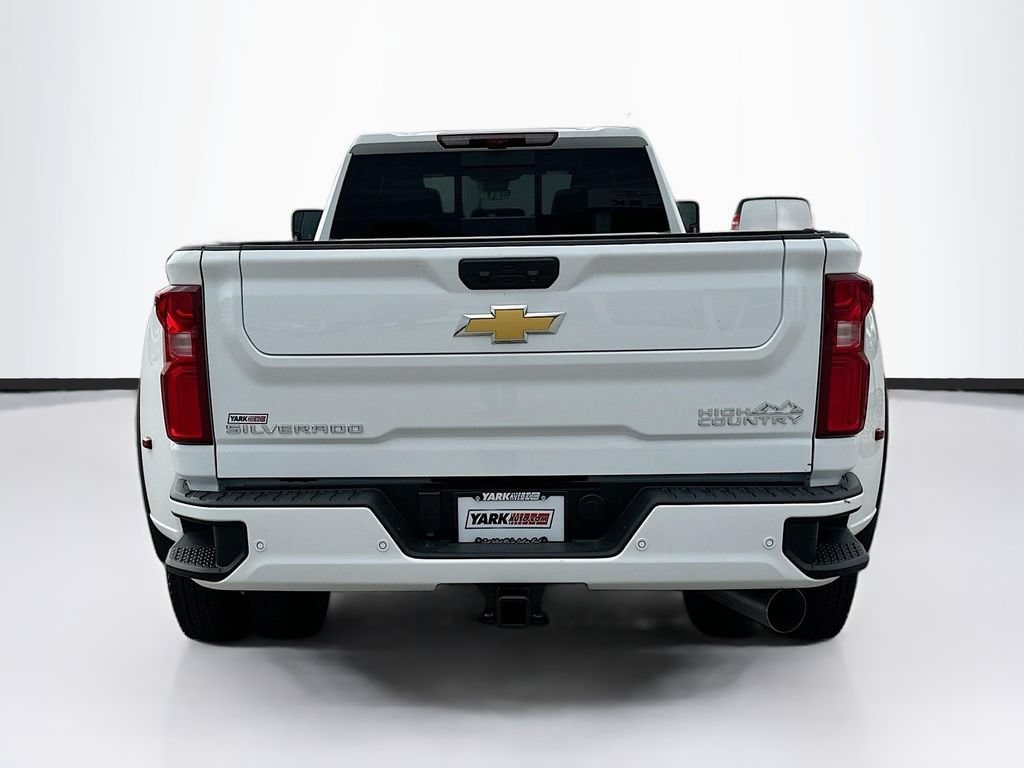 2026 Chevrolet Silverado 3500 HD High Country - Photo 8