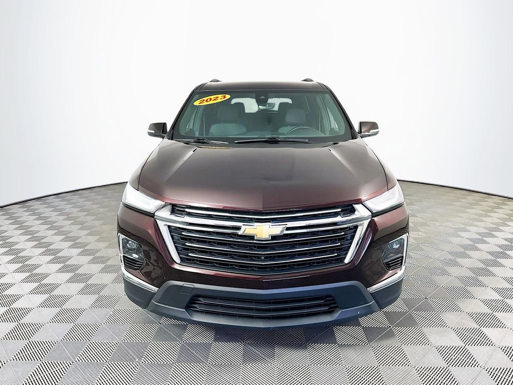 Used 2023 Chevrolet Traverse LT Cloth SUV
