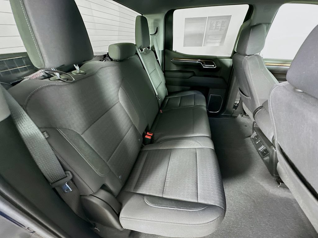 2023 Chevrolet Silverado 1500 LT - Photo 33