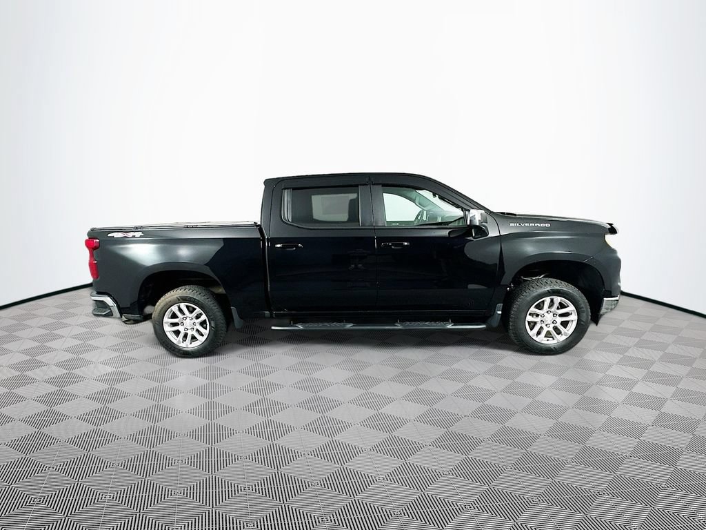 2023 Chevrolet Silverado 1500 LT - Photo 10