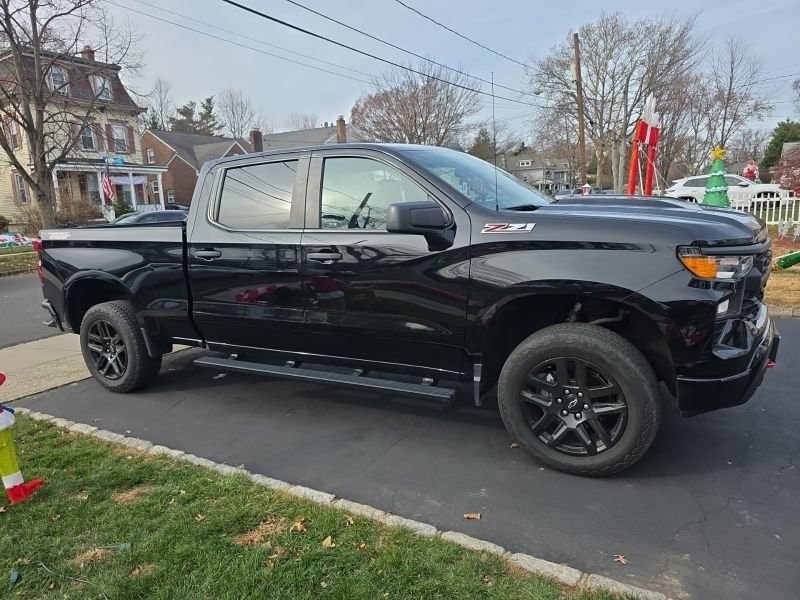 2022 Chevrolet Silverado 1500 Truck Crew Cab 