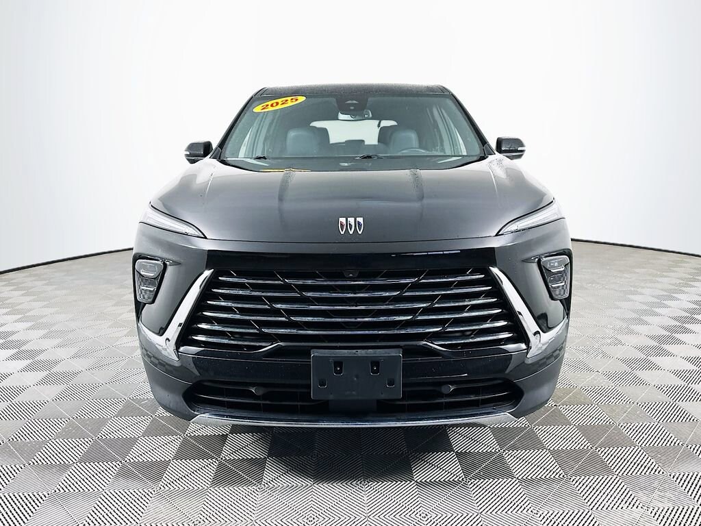 Used 2025 Buick Enclave Preferred SUV