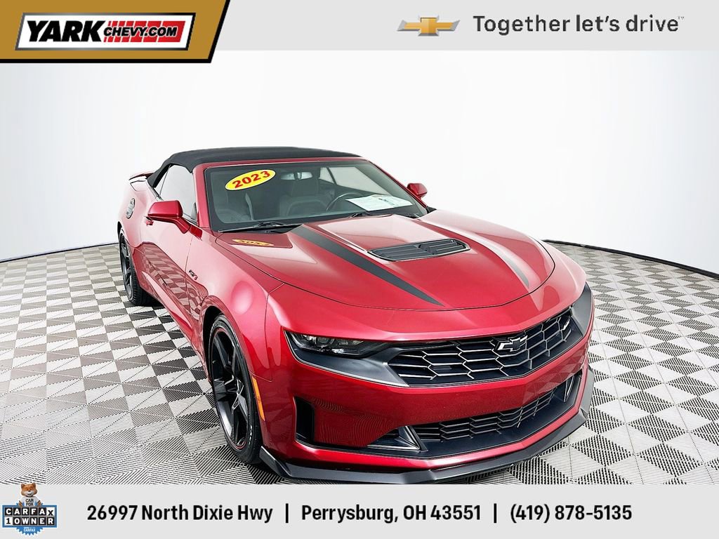 2023 Chevrolet Camaro LT1's photo