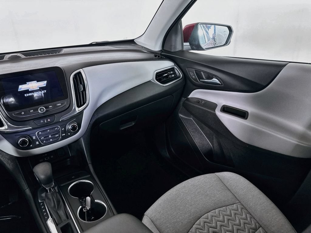 2024 Chevrolet Equinox LT - Photo 31