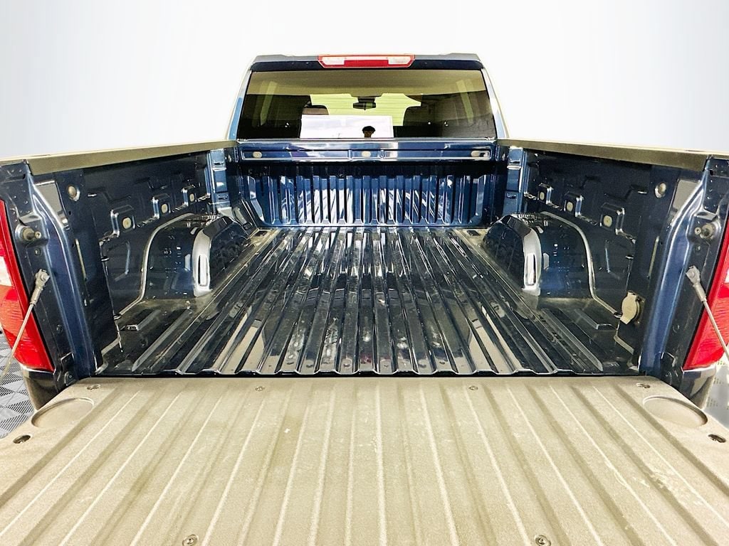 2023 Chevrolet Silverado 1500 LT - Photo 32