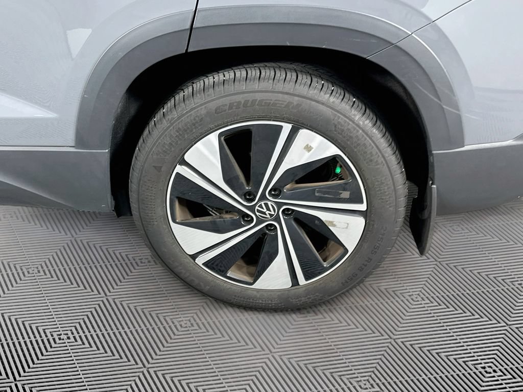 2024 Volkswagen Taos SE - Photo 41