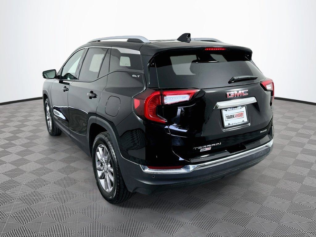 2024 GMC Terrain SLT - Photo 8