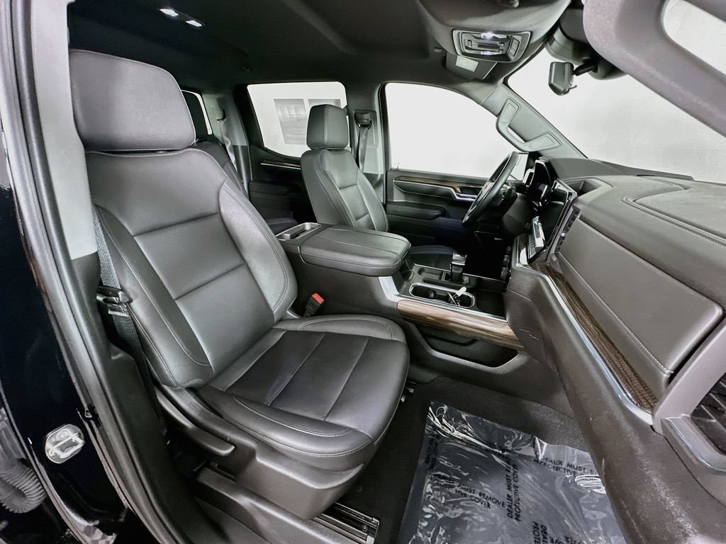 2024 Chevrolet Silverado 1500 RST - Photo 36