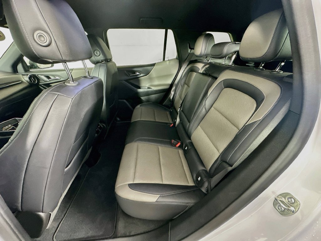 2025 Chevrolet Equinox LT - Photo 33