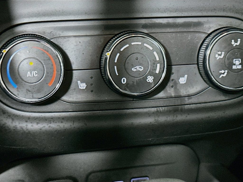2024 Chevrolet Trax LS - Photo 27