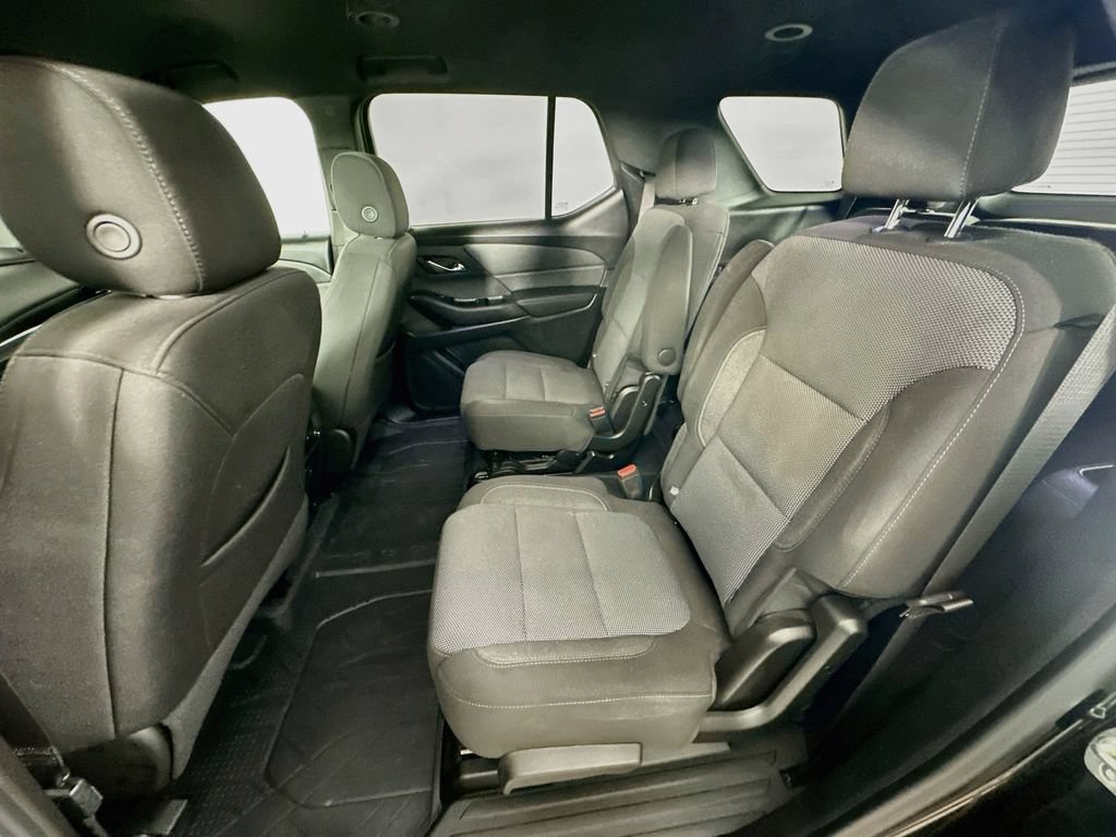 2023 Chevrolet Traverse 1LT - Photo 32