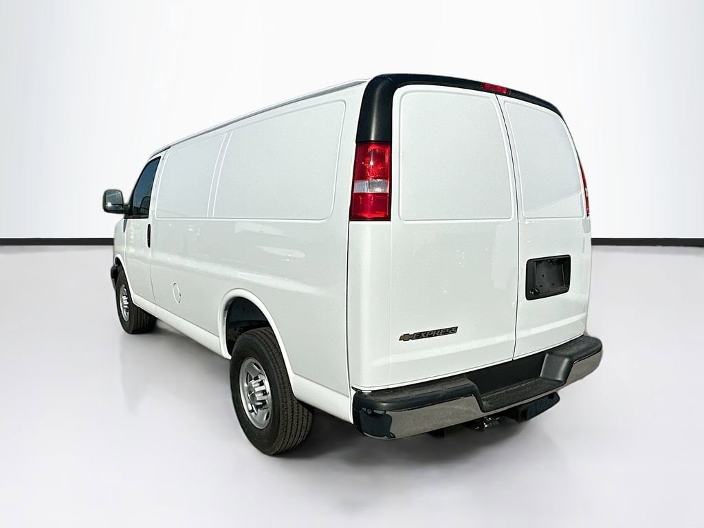 2025 Chevrolet Express Cargo Work Van - Photo 6