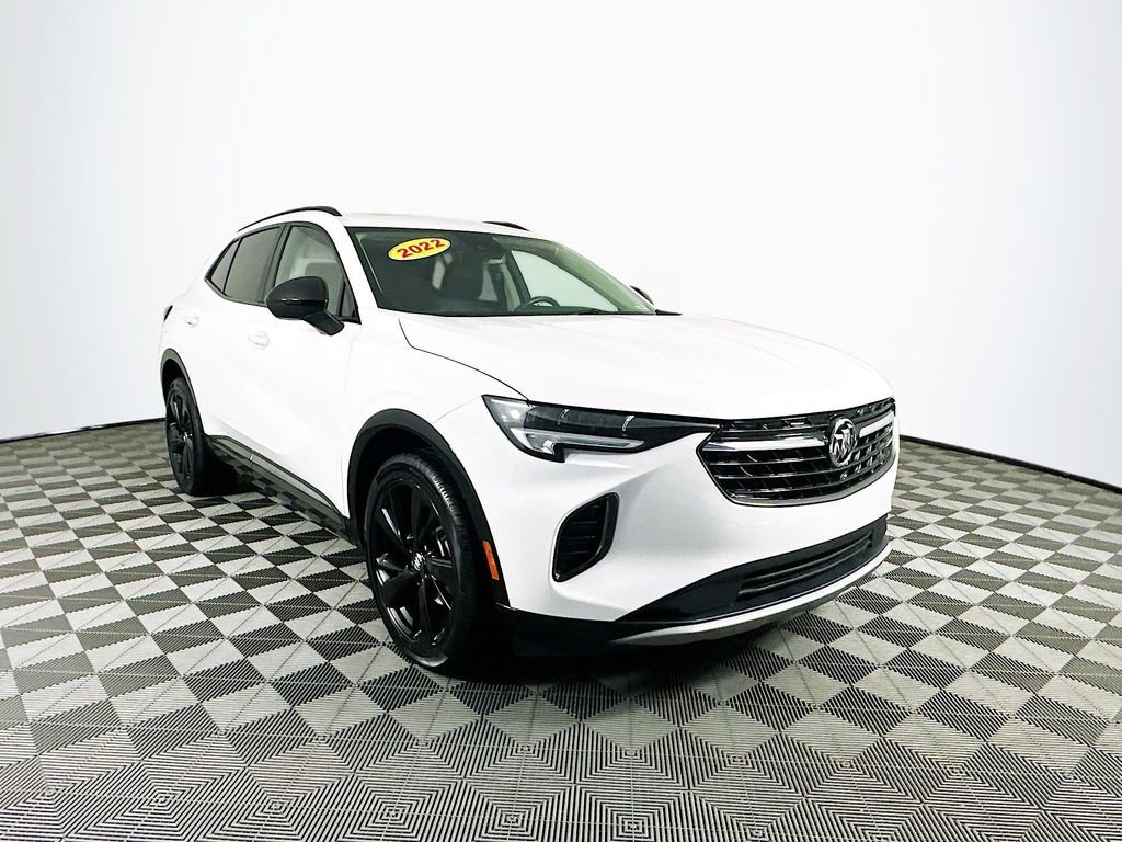 2022 Buick Envision Essence photo 2