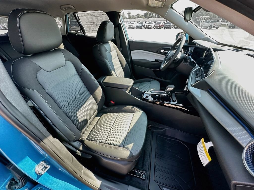 2026 Chevrolet Trax LT - Photo 33